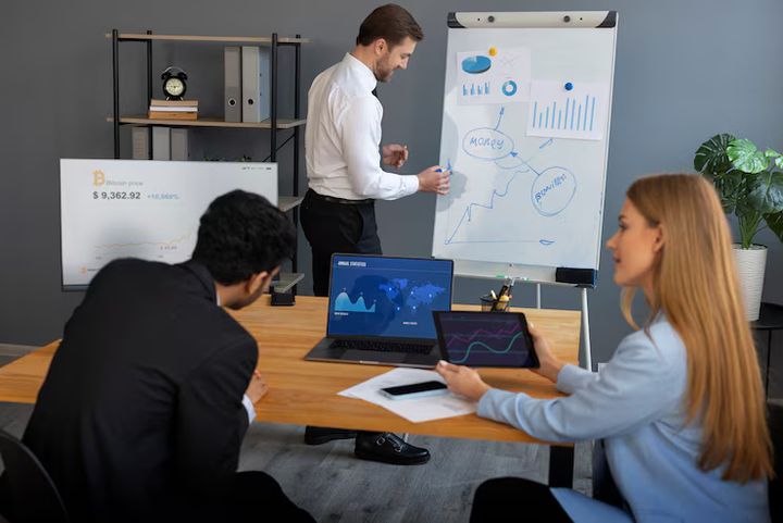 KI-gestütztes Projektmanagement: Was Teams wissen müssen : Ein umfassender Leitfaden