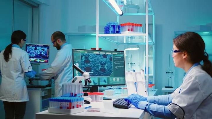 Specialized Laboratory Diagnostics Automation Guide With Precision Testing and Smart Laboratory Solutions