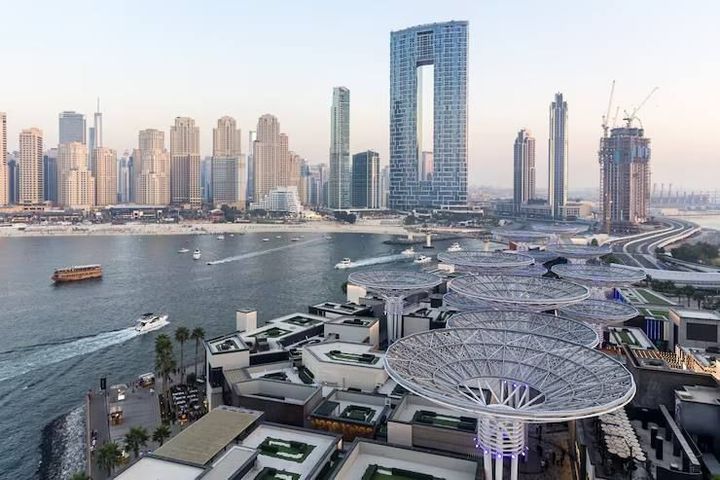 Dubai Skyline Photography Guide With Modern Architecture, City Views, and Travel Photography Tips