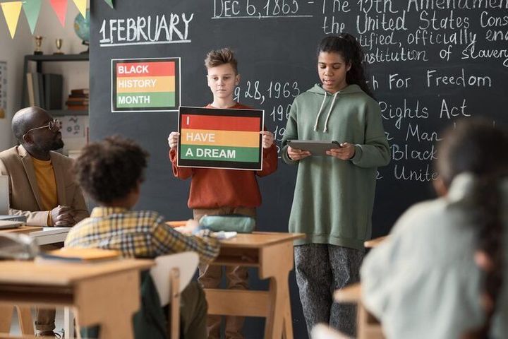 Leitfaden zu 10 wichtigen deutschen Grammatikthemen für Lernende der Mittelstufe (B1- und B2-Niveau)