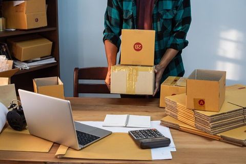 Drop Shipping Business A Complete Guide to Research, Setup & Marketing Strategies