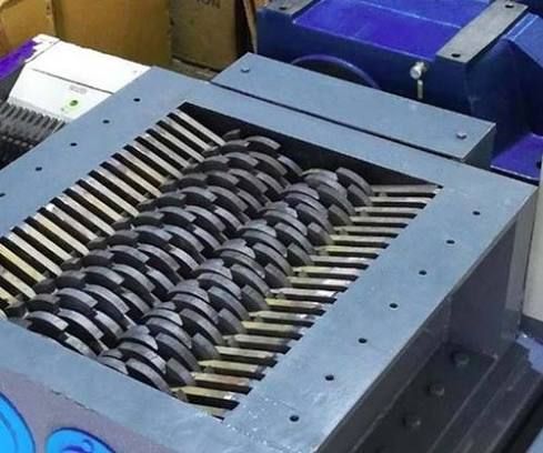 Industrial Shredder Machine Guide: Uses, Shredding Processes, Shredder Types and Selection Factors