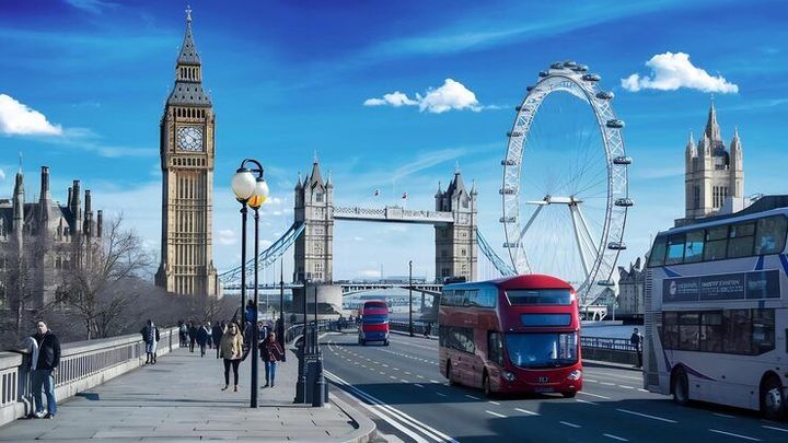 London Tourist Attractions Information With Royal Sites, Museums, and City Highlights