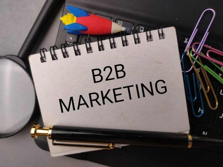 B2B Marketing Guide: Strategies, Digital Channels, Lead Generation and Customer Engagement