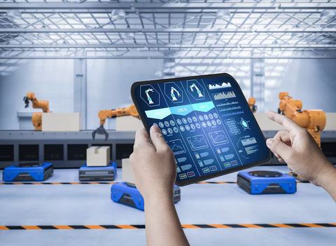 Edge Computing in Manufacturing: A Complete Guide to Smart Factory Solutions