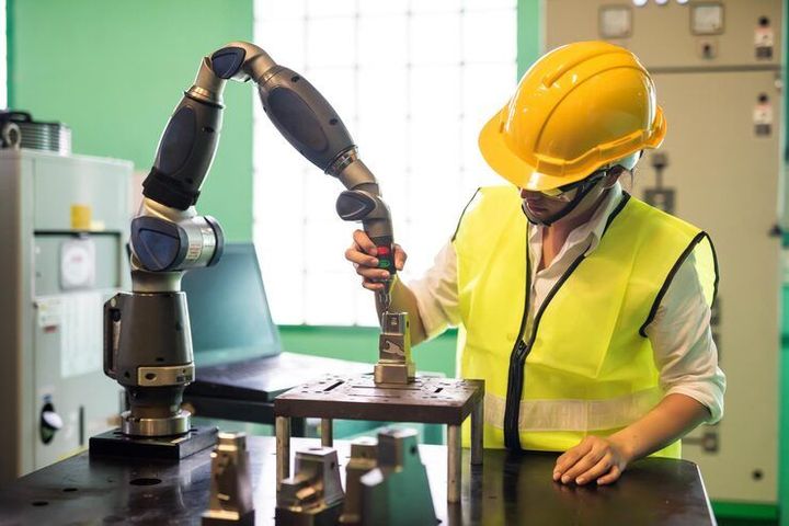 Explore Factory Automation Equipment With Smart Factory Technology and Process Insights
