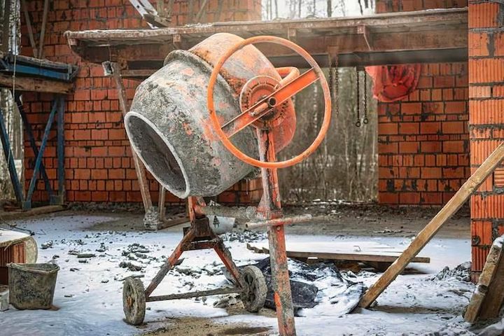 Concrete Mixers Guide: Designs, Mixing Methods, Capacity, Applications and Key Features