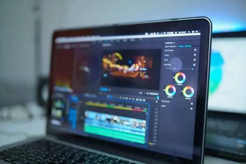 AI Video Creation: Discover Key Steps for Creating Videos With AI Technology