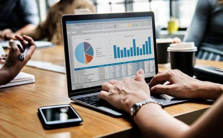 Explore AI in Business Analysis Is Turning Raw Data Into Smarter Decisions