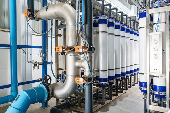 Industrial Water Purifier Insights: Filtration, Treatment Stages, Components and Industrial Uses