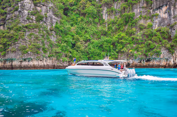 Leitfaden zum Bootsverleih: So wählen Sie das richtige Boot für Ihre Reise