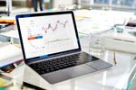 Trading Platform Explained: Key Features, Trading Tools, Account Types and Platform Selection Guidelines