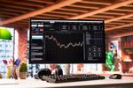 Explore Algorithmic Trading: An Overview of How Algorithms and Automation Work