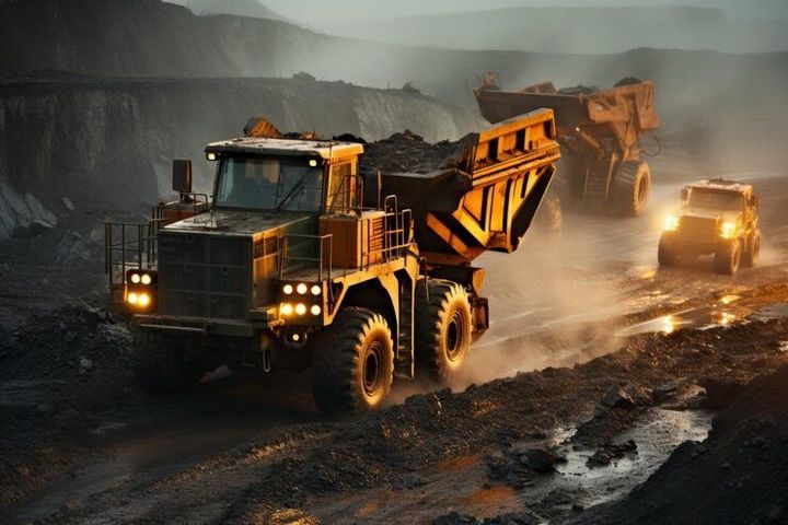 Mining Excavators Guide: Designs, Working Principles, Digging Methods, Uses and Considerations