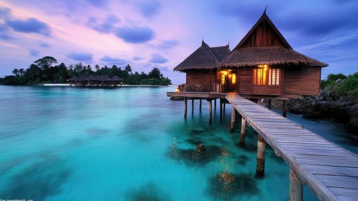 Maldives Overwater Bungalow Booking: An Informative Guide